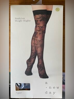 Black Floral Lace Thigh-High Stockings - Fashion NWT